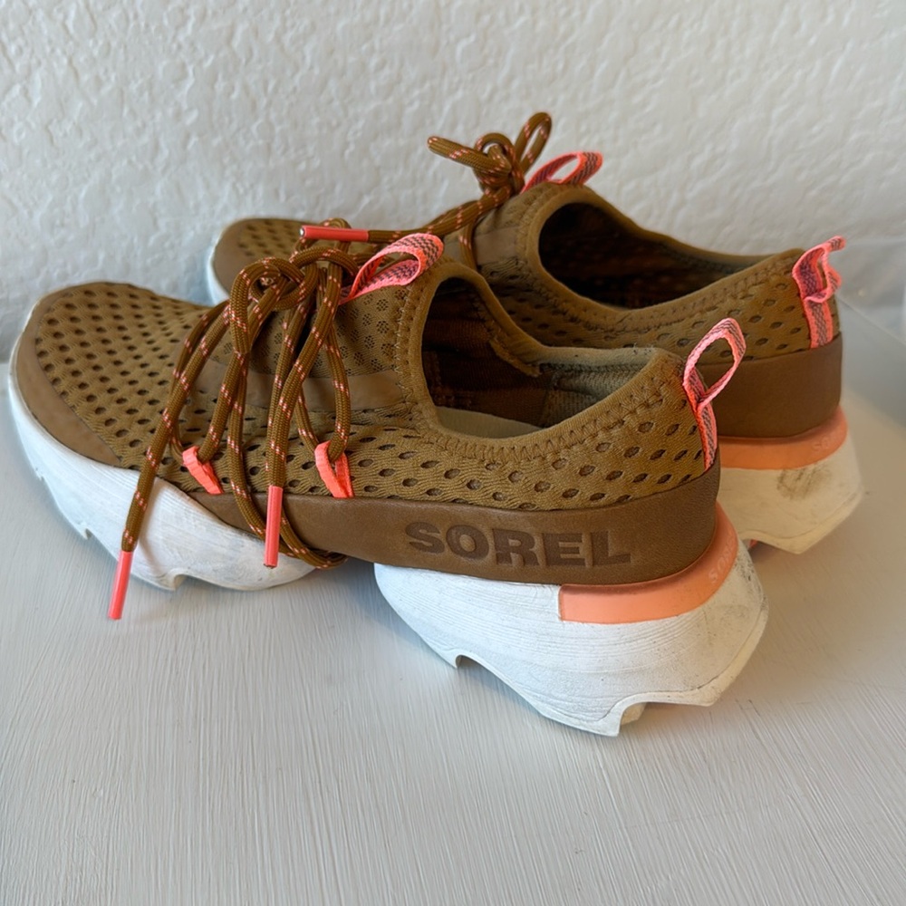 Tan and pink Sorel casual sneakers/shoes